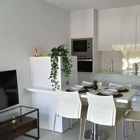 شقة Albimar البير